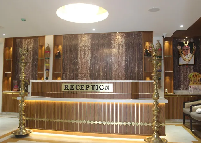Hotel Saratharajans